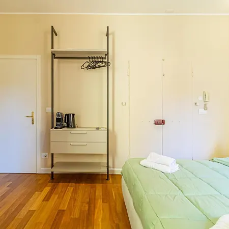 Casa Hygiea In Canton De' Fiori 볼로냐