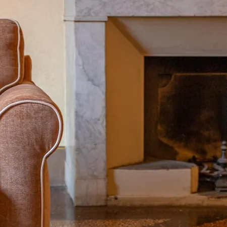 Apartment Casa Hygiea In Canton De' Fiori Bologna