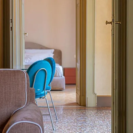 Apartment Casa Hygiea In Canton De' Fiori *